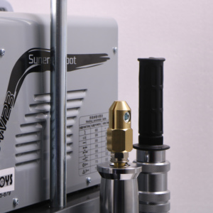 Máquina de Soldadura por Puntos Portátil de Acero Inoxidable y Aluminio Karjoys KJ-FR23, en Oferta, para Reparación de Automóviles y Fabricación de Chapa Metálica - Product Image 4