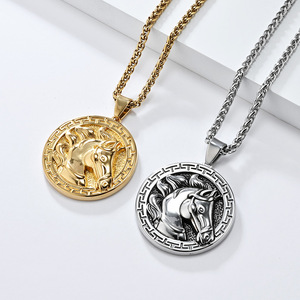 Cross-border yunnique <b>style</b> stainless steel round animal horse <b>head</b> pendant, trendy men's jewelry, matching accesso - Product Image 2