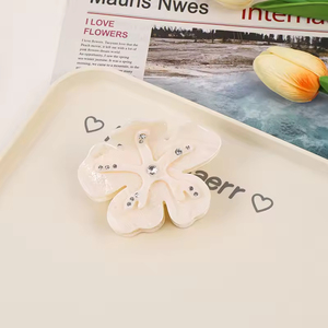 Nueva Pinza de Pelo de Acetato Colorida con Diseño de Flor de Cinco Pétalos y Perla, Estilo Despeinado y Elegante - Product Image 2