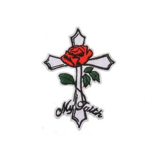 Patch brodé thermocollant Crucifix à la mode avec rose pour la décoration de vêtements et sacs - Product Image 5