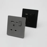 Prise murale industrielle BENDI C36 18W à charge rapide USB-A/USB-C, prise britannique 13A avec interrupteur, IP22, résistante au feu, en matériau PC, norme BS