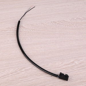 Micro-interrupteur de capteur de feu stop pour maître-<span class=keywords><strong>cylindre</strong></span> de frein de rechange, compatible <span class=keywords><strong>Ducati</strong></span> 749 848 999 S/R Monster797 1200 Multistrada 1100 - Product Image 3