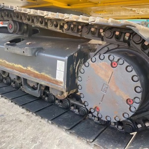 Excavatrice sur chenilles d'occasion Komatsu PC240, 24 tonnes, capacité de la benne de 1,2 m, moteur de 123 kW, pompe, roulement, engrenage - Product Image 3