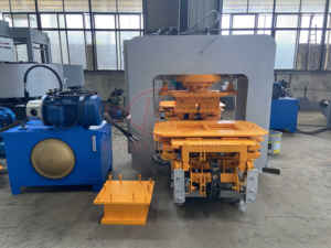 Piastrelle in <span class=keywords><strong>Terrazzo</strong></span> macchina per la produzione di piastrelle per pavimento in ceramica <span class=keywords><strong>italy</strong></span> macchina per la produzione di piastrelle in <span class=keywords><strong>terrazzo</strong></span> macchina per lo stampaggio cemento <span class=keywords><strong>Terrazzo</strong></span> - Product Image 2