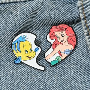 เข็มกลัดโลหะรูปนางเงือกน้อยเคลื่อนไหวได้อเนกประสงค์เข็มกลัดโลหะรูปหัวใจสำหรับกระเป๋าเป้สะพายหลังเสื้อผ้าเครื่องประดับพิน5มม. แกะสลัก - Product Image 3