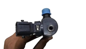 Injecteur DENSO 23670-0E070 pour Toyota Hilux Foton Innova - Product Image 2