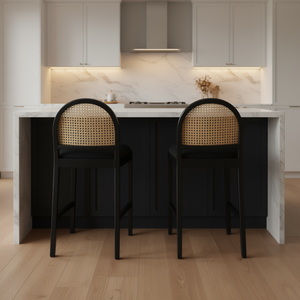 Ensemble de 2 tabourets de comptoir en rotin courbé Panama 26.5, dossier incurvé, noir ébène, boucle, meubles de salle à manger - Product Image 2