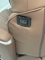 Siège Électrique Réglable pour MPV Professionnel, Personnalisation Complète en Cuir Véritable avec Ventilation, Chauffage, Massage et Inclinaison