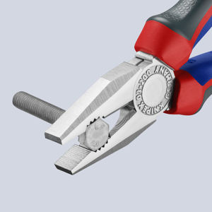 คีมอเนกประสงค์ KNIPEX 03 05 200 SB พร้อมด้ามจับโครเมี่ยมเพื่อความสบาย ขนาด 200 มม. - Product Image 4