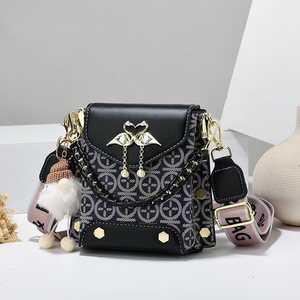 Wholesale Fashion Trendy Designer Ladies Bags Women's <b>Handbags</b> Luxury Mobile Phone Bags for Women - Product Image 3