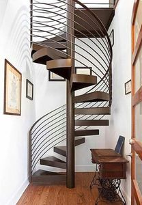 Scala a chiocciola moderna per interni in acciaio inossidabile e legno, design fai-da-te per villa - Product Image 5