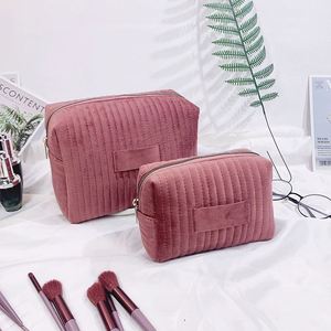 Bolsa de Cosméticos de Viaje de Lujo Personalizada, Bolsa de Maquillaje de Felpa a Rayas para Damas de Honor, en Oferta - Product Image 3