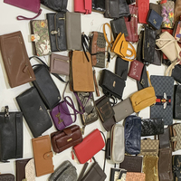 Balles de portefeuilles en cuir de marque d'occasion de qualité supérieure, authentiques et de luxe, en gros, stock mixte à fort potentiel de profit
