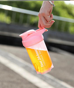 ขวดปั่นแบบกำหนดเองปลอดสาร BPA และขวดเชคโปรตีนขนาด 500 มล. สำหรับออกกำลังกาย ฟิตเนส กีฬากลางแจ้ง และการออกกำลังกาย - Product Image 6