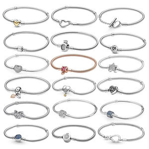 สร้อยข้อมือเงินแท้ 925 คุณภาพสูงสำหรับผู้หญิง ดีไซน์แบบกระดูกงู ชุบเงิน พร้อมจี้ห้อย - Product Image 2