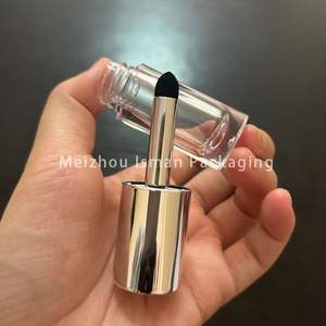 مخصص الأكثر مبيعًا سائل مستدير قصير أنبوب خافي عيوب الشفاه السمين مع فرشاة شفاه معدنية وإسفنجة - Product Image 6