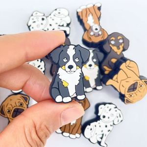 Bolígrafos de Silicona Hechos a Mano, Ecológicos y de Lujo, con Diseños 3D Personalizados de Anime, Perros de Dibujos Animados y Cuentas Focales Médicas, Venta al por Mayor para Navidad - Product Image 4