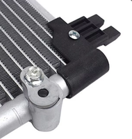 Radiateur de haute qualité OEM 88460-0K460 884600K460 Neuf Condenseur de climatisation pour Toyota HILUX REVO&Fortuner