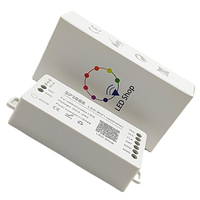 Contrôleur LED RGB intelligent TUYA SP108E avec application mobile et variateur Wi-Fi et télécommande colorée jusqu'à 2048 pixels, charge maximale 3W