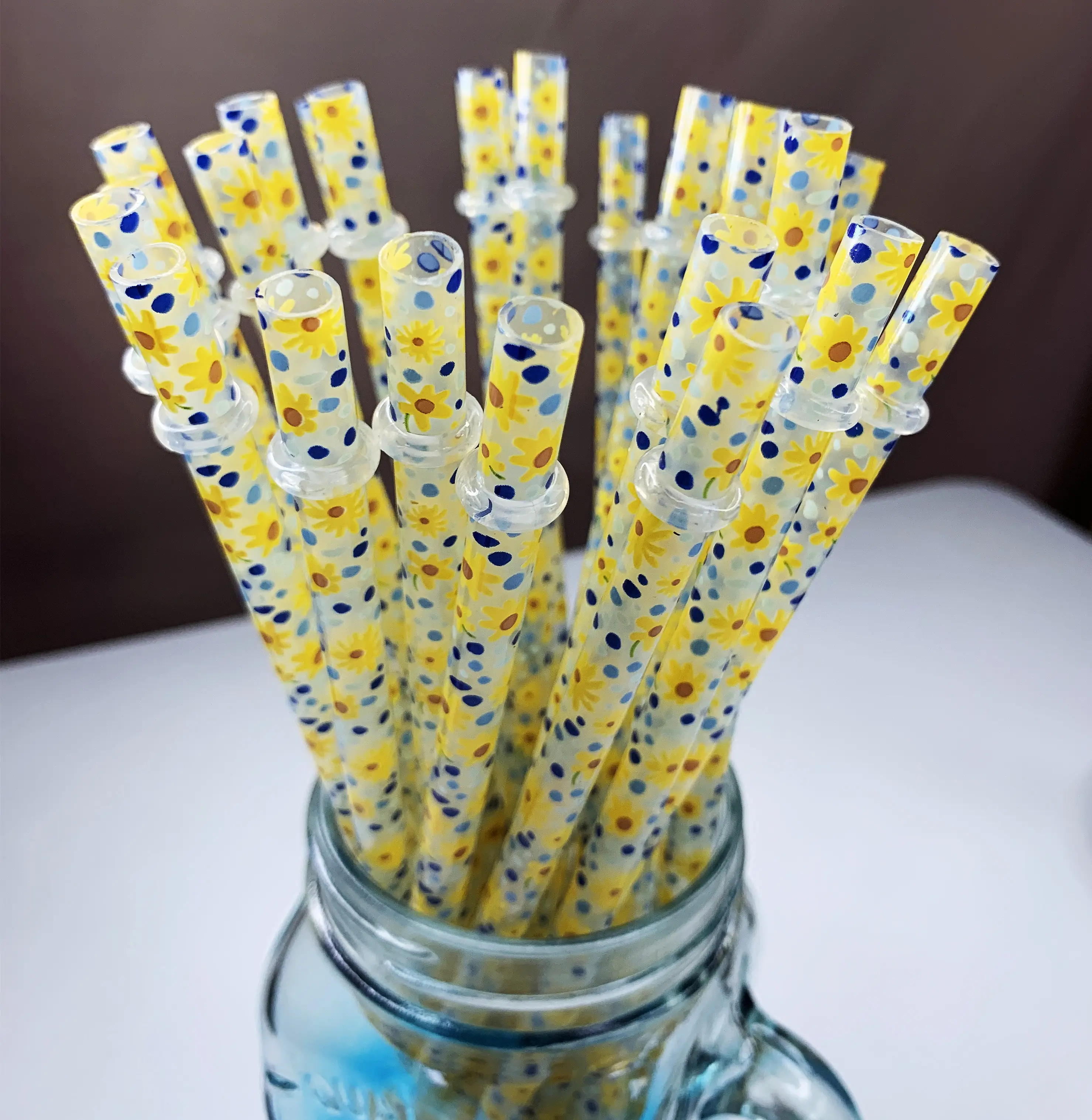 25Pcs/Bag Latest Promotion Price Eco-friendly Reusable Drinking Straw PP Hard Plastic Printing Sunflower Straw