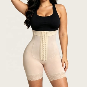 Shorty gainant sculptant intégral grande taille à maintien moyen, avec bretelles réglables, effet rehausseur <span class=keywords><strong>de</strong></span> fesses <span class=keywords><strong>et</strong></span> broderie - Product Image 5