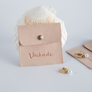 Pochette à bijoux en microfibre de luxe avec fermeture à bouton pression, logo personnalisé imprimé, 8*8 cm, mini enveloppe - Product Image 4