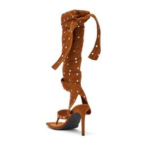 Sandali Estivi con Punta Quadrata e Cinturino tra le Dita, Allacciati, con <span class=keywords><strong>Tacco</strong></span> Alto, in Finta Pelle Scamosciata con Dettagli Metallici - Product Image 5