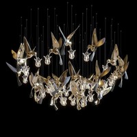 Lustre moderne en verre avec décor d'oiseau pour hôtels et restaurants Grande lampe suspendue au plafond pour villa et centre commercial