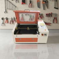 Machine de gravure et de marquage laser CO2 3040 de haute qualité