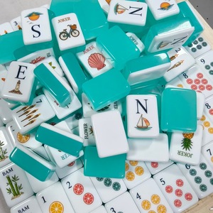 Nouvelles Tuiles de Mahjong Américaines en Plastique Translucide Vert Gelée 2026, Peintes à la Main, Aspect Verre, Emballage Écologique de Luxe - Product Image 3