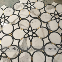 Ubin Mosaik Marmer Logam Waterjet, Ubin Mosaik Bunga Matahari Stainless Steel, Ubin Mosaik Batu Hijau Logam Emas