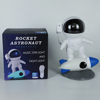 Projecteur de Nuit Galaxie et Nébuleuse Astronaute, Mini Projecteur Laser d'Étoiles pour Chambre d'Enfants, Projecteur LED