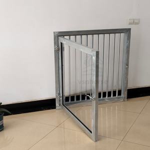 Fenêtre d'écurie pour chevaux, barres en acier renforcées, fenêtre de ventilation pour écurie, conçue pour les structures d'écurie durables en extérieur - Product Image 2