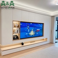 Meuble TV mural intégré architectural pleine hauteur avec étagères rétroéclairées pour projets