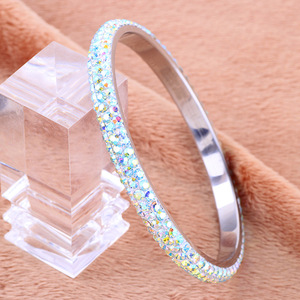 Bracelet en cristal 12 mm, trois rangées, serti de pierres blanches AB rondes, unisexe, à porter au quotidien - Product Image 4