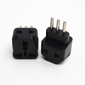 Enchufes de adaptador de enchufe de pared italianos 2 en 1 universales con conexión a tierra UE EE. UU. a Italia Milán Convertidor 3 pines Tipo L 10A 250V Negro - Product Image 2