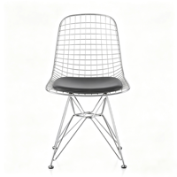 Chaise de salle à manger ergonomique moderne en fer forgé avec revêtement en cuir PU, design minimaliste Bauhaus du milieu du siècle, idéale pour les villas