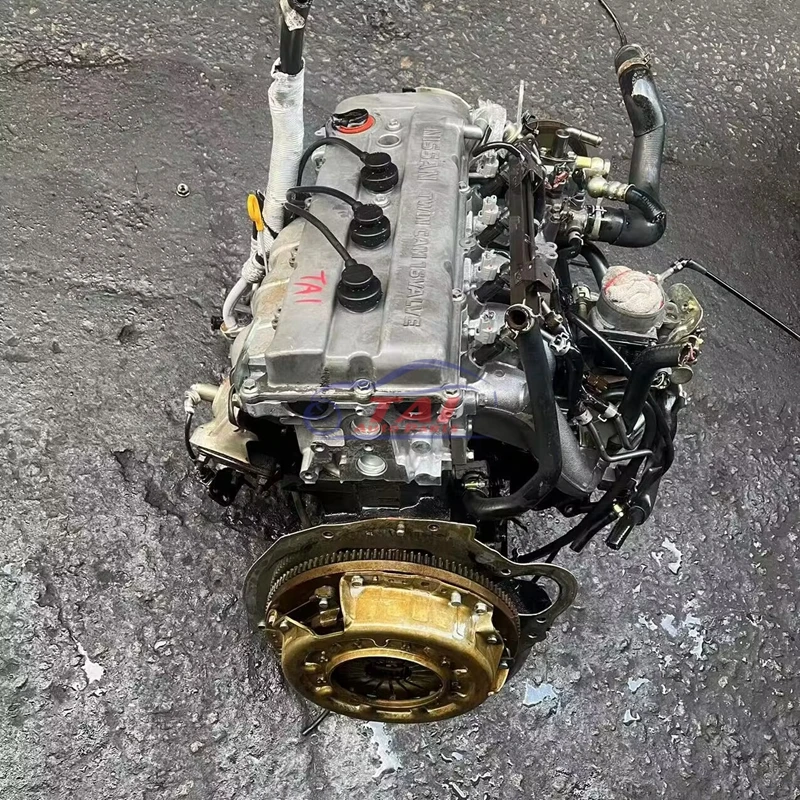 Nissans Caravan KA20 KA24ガソリン2.0L、134 hp中古純正