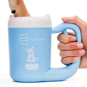 Wholesale 2022 Detachable pet washing products automatic Portable Portable Pet Paw Cleaning Cup Dog feet Cleaner