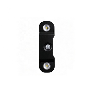 Lampe LED rechargeable à détection de mouvement, réglable en intensité, avec ventouse magnétique et double face - Product Image 1