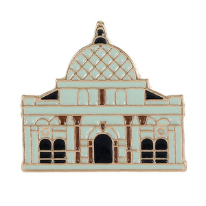 Badge et emblème personnalisés en fer plaqué or sur le thème de la croix pour la décoration de la maison, la publicité, les cadeaux de vacances - Product Image 1