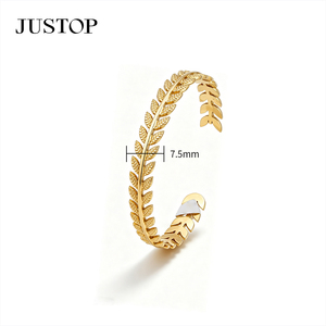 <b>Bangles</b> OEM/OEM custom waterproof stainless steel Gold plating Fashion Jewelry hypoallergenic supplies h <b>bangle</b> <b>bracelet</b> - Product Image 3