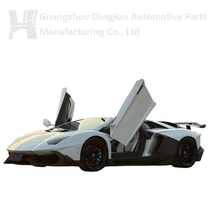 Para <span class=keywords><strong>Lamborghini</strong></span> <span class=keywords><strong>Aventado</strong></span> LP700 LP720 LP750, estilo MSY mejorado, Kit de cuerpo de parachoques trasero de fibra de carbono seco de alta calidad - Product Image 5