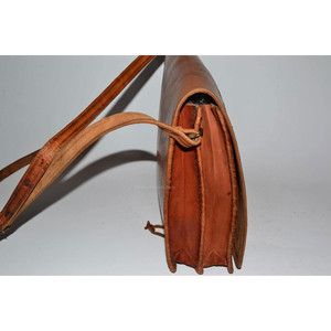 Bolso Mensajero de Cuero Estampado - Product Image 1