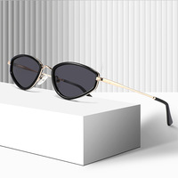 Lunettes de soleil œil de chat pour femmes, monture triangulaire tendance, protection UV400, vente en gros