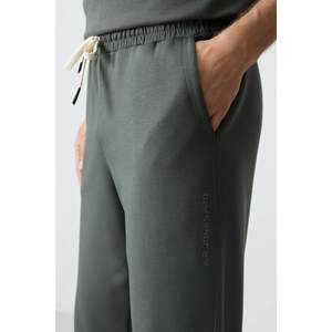 Conjunto Deportivo de Algodón Color Caqui para Hombre, Corte Holgado, Informal, Transpirable, Estilo Básico para Adultos - Product Image 3