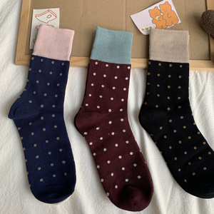 Chaussettes Automne-Hiver pour Femme Style Japonais Vintage à Pois Confortables Haut de Gamme avec Blocs de Couleurs <span class=keywords><strong>et</strong></span> Revers Côtelé Contrastant - Product Image 3