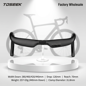 Guidon <span class=keywords><strong>de</strong></span> vélo <span class=keywords><strong>de</strong></span> route en fibre <span class=keywords><strong>de</strong></span> carbone TOSEEK, diamètre <span class=keywords><strong>de</strong></span> fixation 31,8 mm, déport 126 mm, portée 70 mm, poids 257 g, <span class=keywords><strong>Recrutement</strong></span> d'agents mondiaux, OEM - Product Image 1