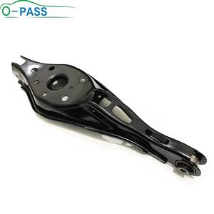 Bras de commande inférieur arrière pour Honda Civic <span class=keywords><strong>X</strong></span> FC FK 2016- & Insight 52355-TGG-A00 52350-TGG-A00 - Product Image 4