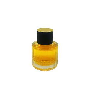 Vente en gros d'usine, flacon carré élégant, unisexe, 50 ml, parfum intense, longue durée, impression de logo personnalisée, floral personnalisé - Product Image 1